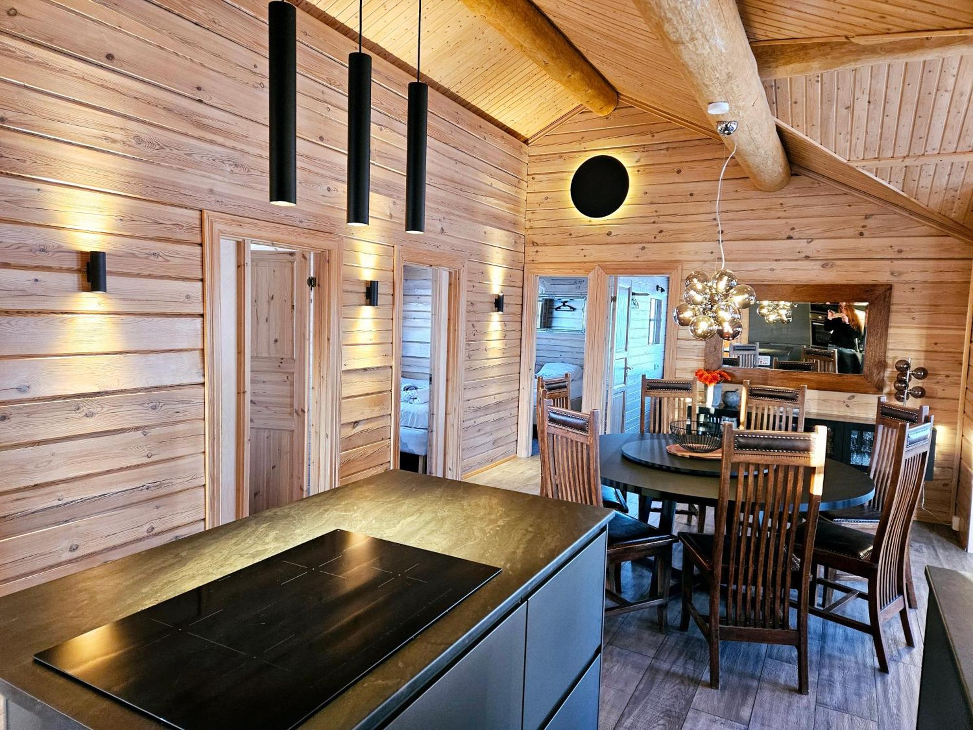 Aurora Vacation Homes Fagravik Akureyri Szoba fotó